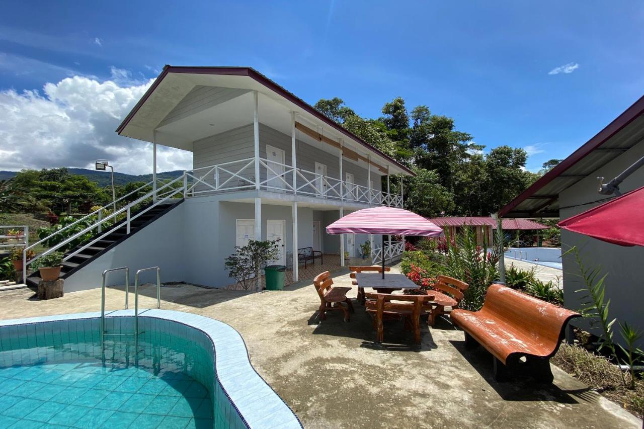 Spot On 90279 Kinomulok Garden Hotel Ranau Eksteriør billede